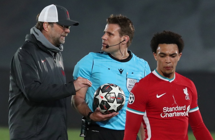 奥尔莫：心情有点复杂，我们本想要赢球和零封（奥尔莫：情绪复杂，原本期待赢球并零封对手）