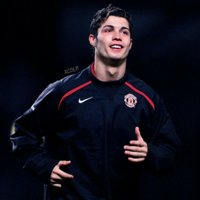 谢什科？阿莫林：重要的是霍伊伦在进球，转会市场我也不清楚（被问及谢什科，阿莫林：霍伊伦进球才最重要，转会动态我也不确定）