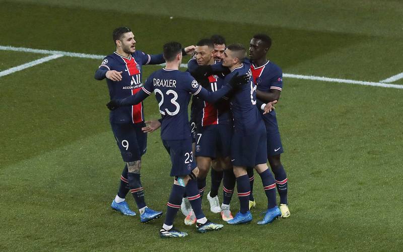 米体：罗马正式就齐尔克泽谈判，曼联要3500万欧强制买断条款（米体：罗马就齐尔克泽开启正式磋商，曼联索要3500万欧强制买断条款）