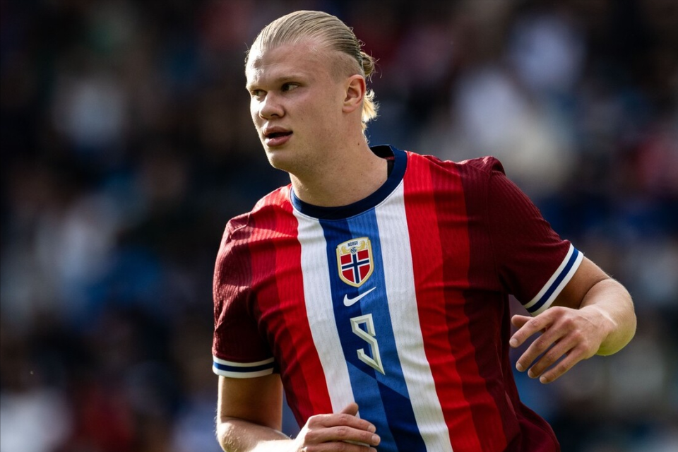 蓝军枪手 天王山之前 先在欧冠褪一层皮吧（天王山将至，蓝军枪手先在欧冠受考验）