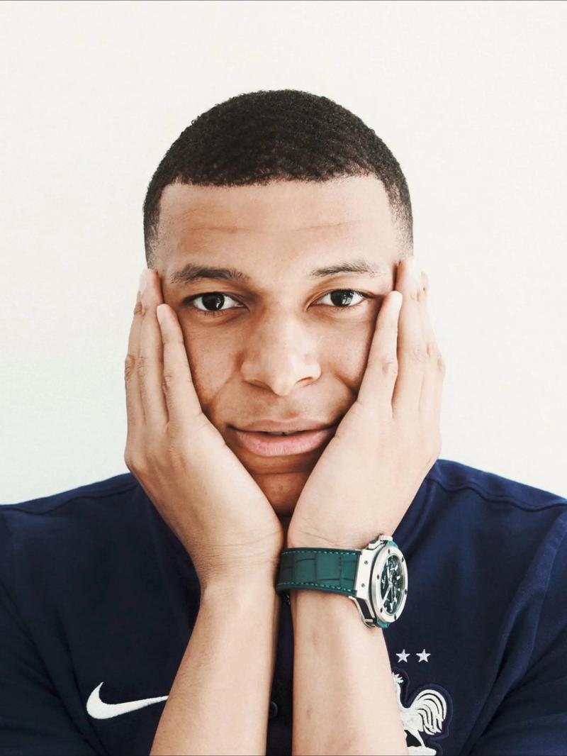 斯维拉尔：这是我人生中最美好的一年；我会永远感激德罗西（斯维拉尔：生涯最美一年，永远感谢德罗西）