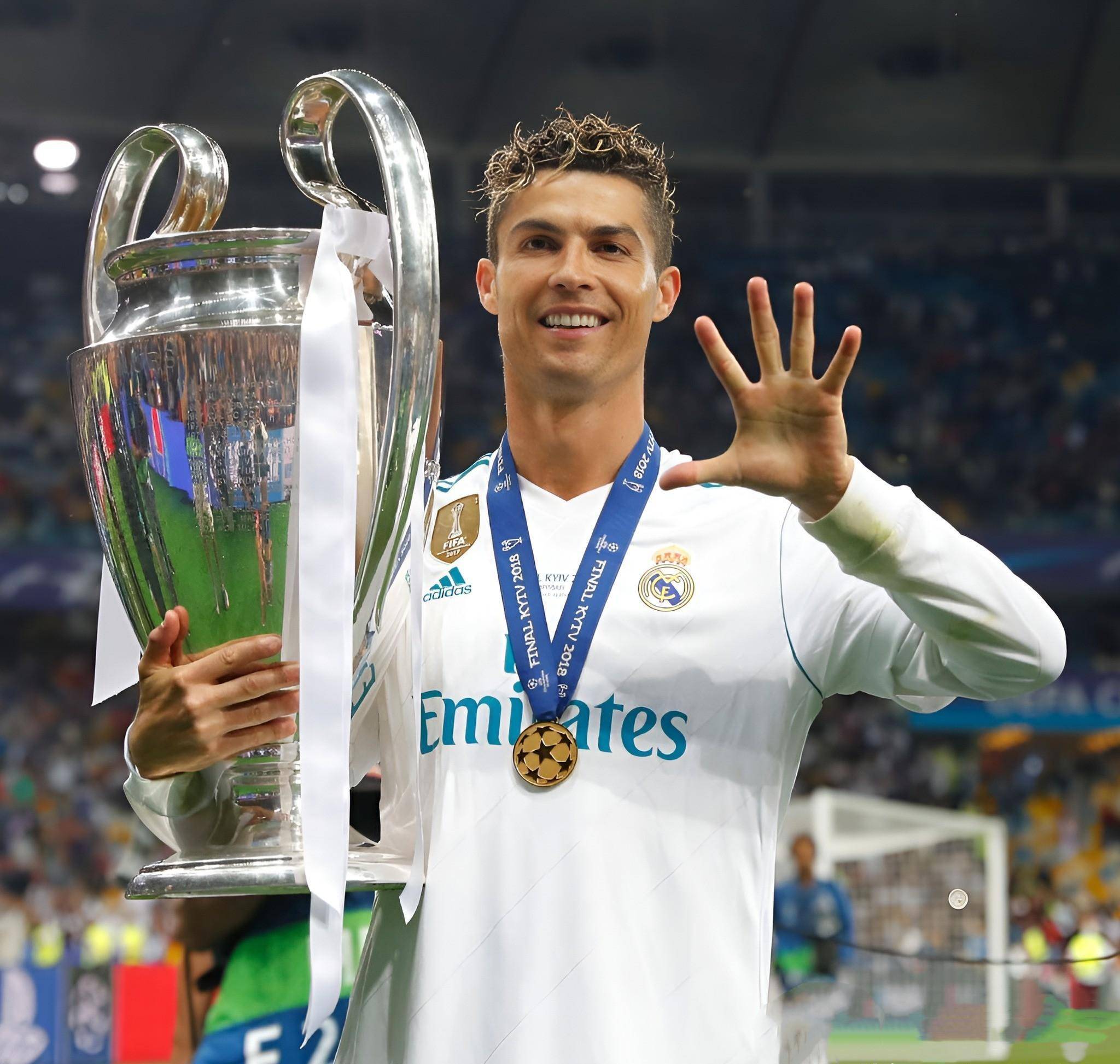 乌姆蒂蒂：德尚是顶级教练标杆；博格巴心理强大能重返巅峰（乌姆蒂蒂：德尚堪称顶级教练典范，博格巴心态强大有望重返巅峰）