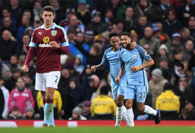 邮报评曼联近5年引援TOP30：姆伯莫第1，C罗第4，桑乔垫底（《邮报》评选曼联近五年30大引援：姆伯莫居首，C罗第4，桑乔垫底）