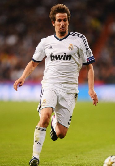 五大联赛年薪排名：哈兰德3170万欧居首，姆巴佩3130万欧第二（五大联赛年薪榜：哈兰德以3170万欧领跑，姆巴佩3130万欧位居次席）